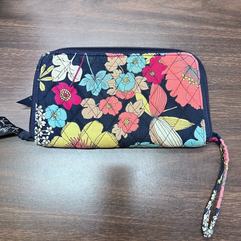 Vera Bradley wallet